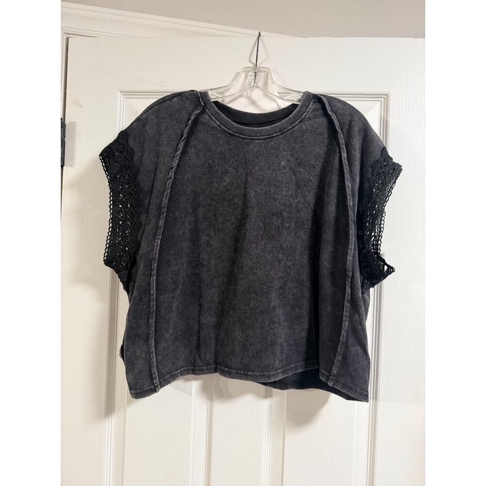 Black with Lace Sleeves Crop Top - Women's 0XL - Grunge, Western, Goth